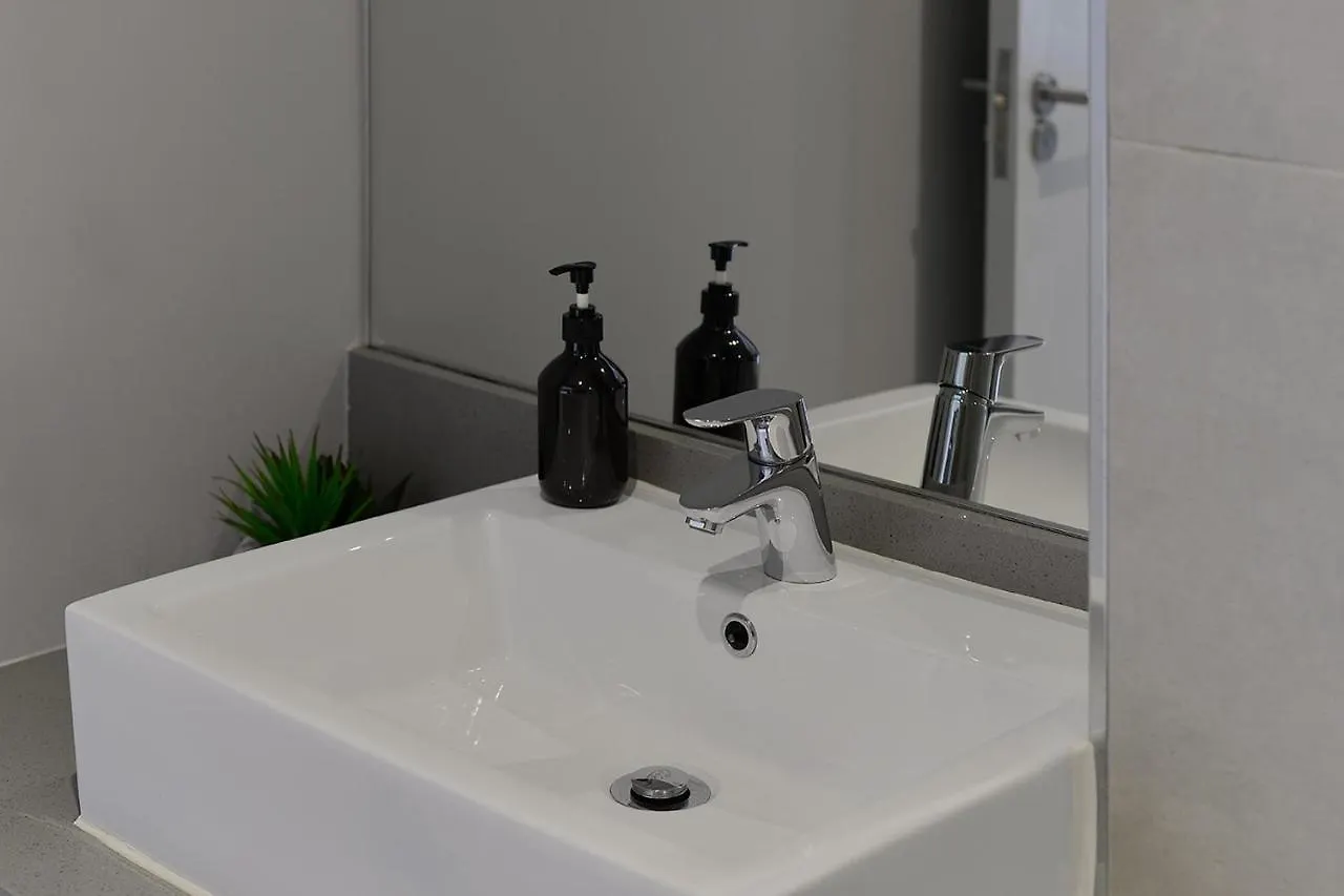 Durra - Sunny 1 Bed Apartment With City Views Cape Town