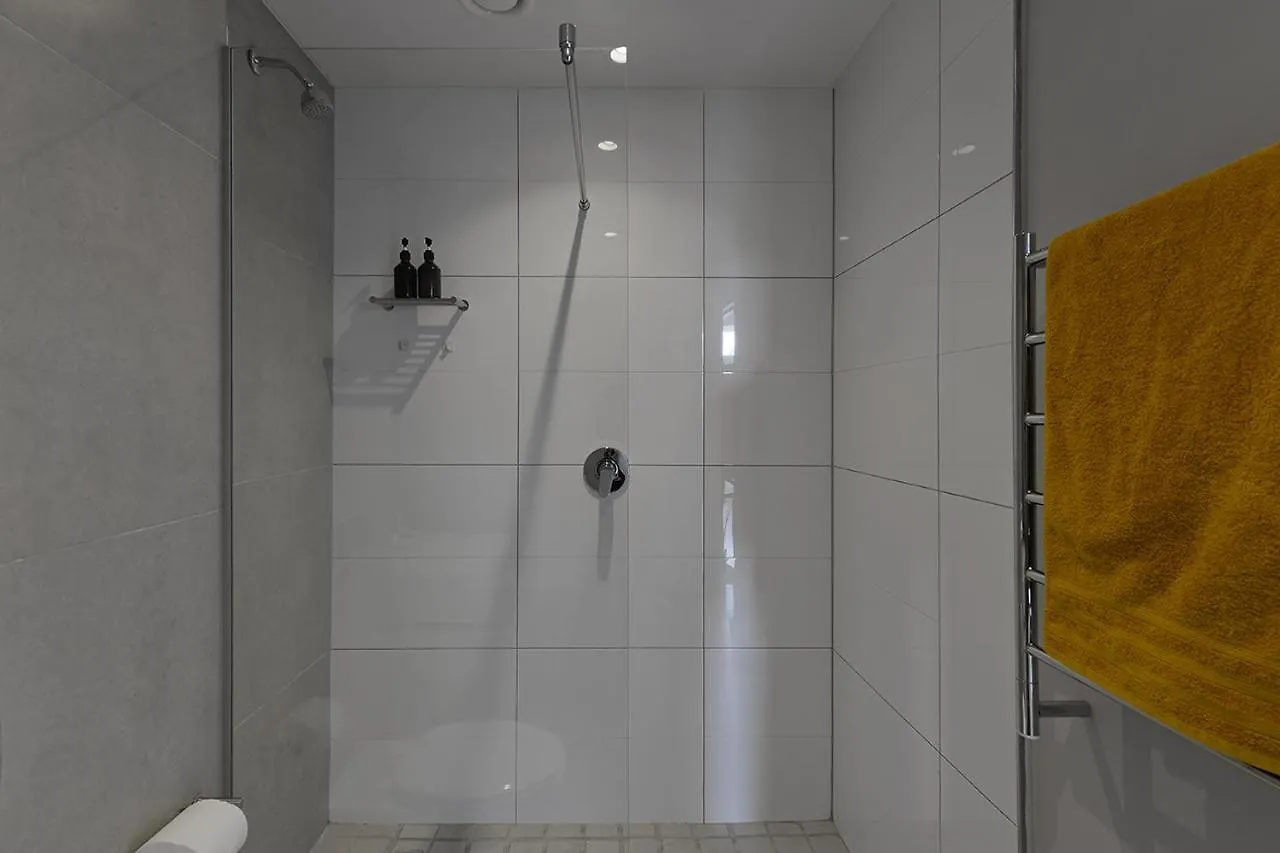 Durra - Sunny 1 Bed Apartment With City Views Cape Town South Africa